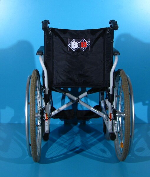 Scaun cu rotile - B+B / latime sezut 43 cm